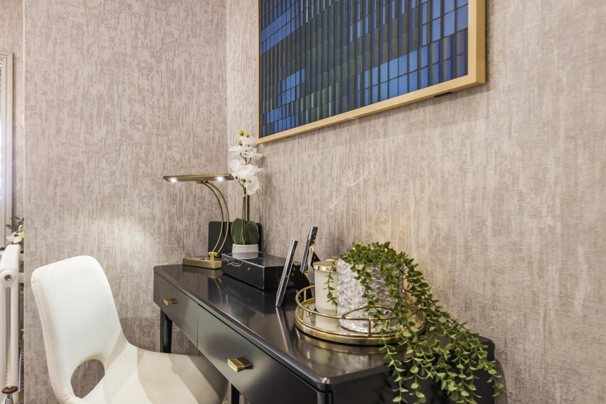 Luxury 1-Bed Apartment In Sought After Prime London Location المظهر الخارجي الصورة